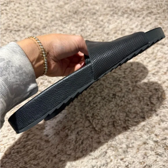 FRYE black leather slide sandals - Picture 4 of 6